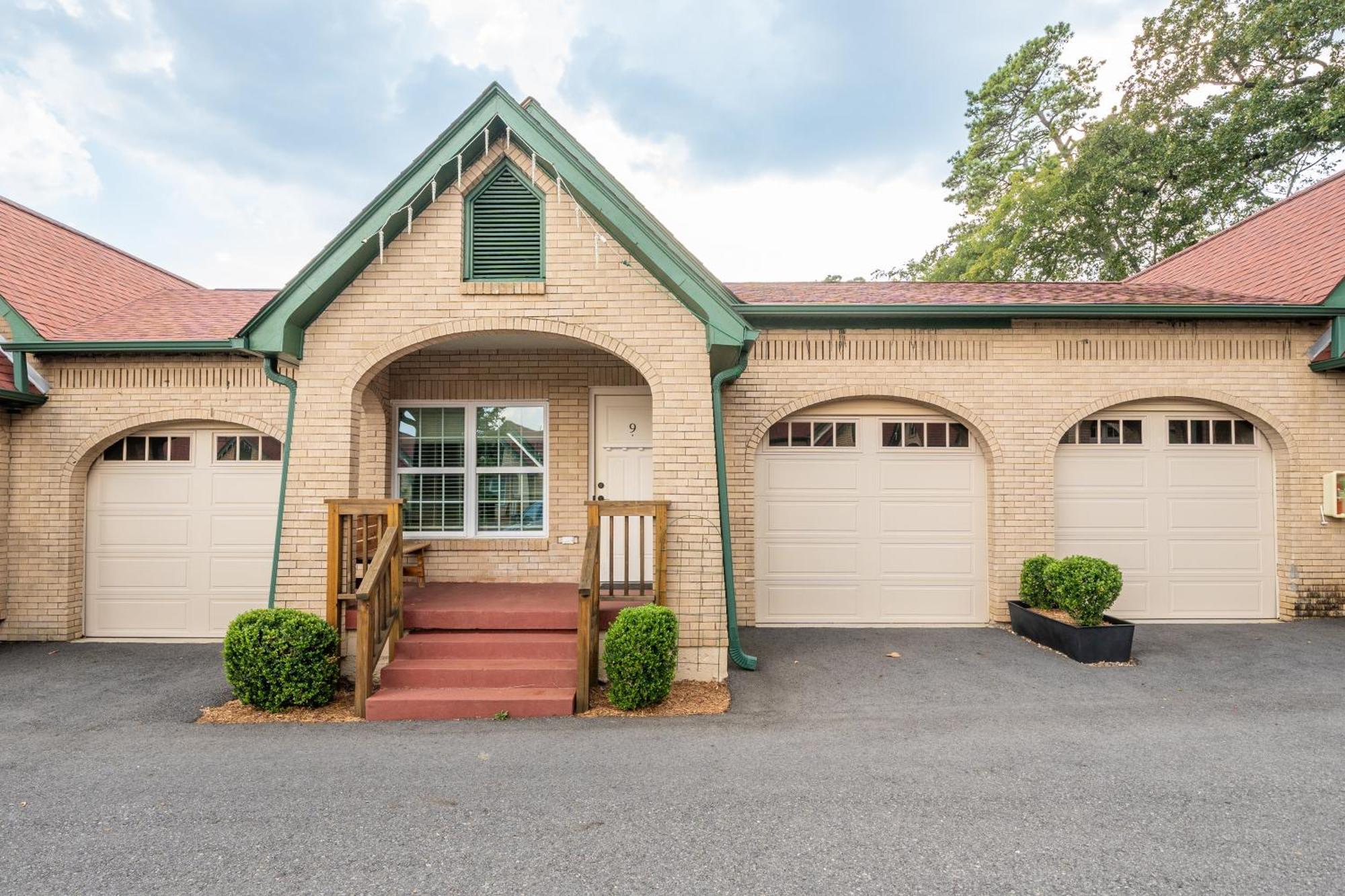 Best Court Hot Springs Exterior foto